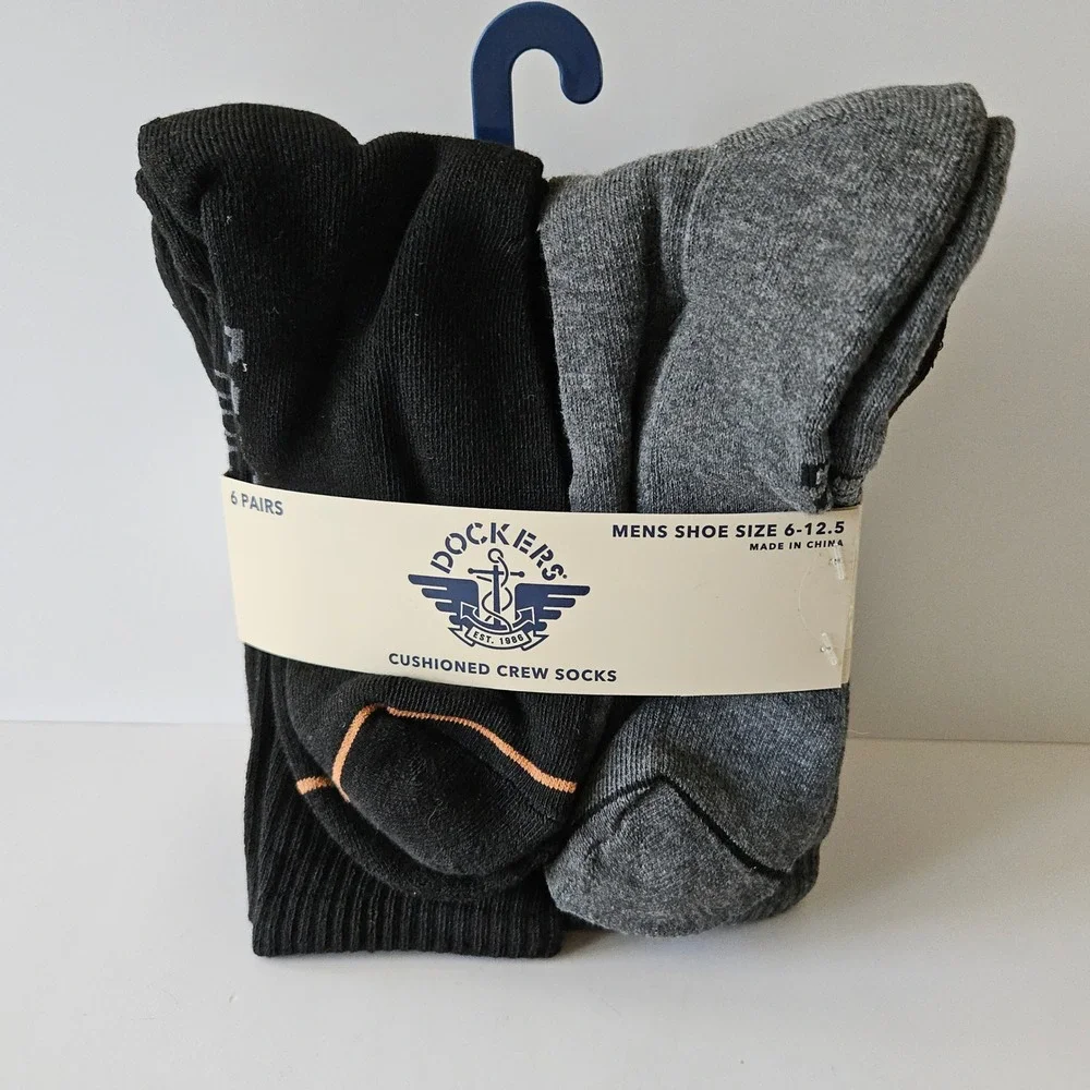 Dockers Cushioned Crew Socks Mens Sz 6-12.5 NEW 6 Pairs - Breathable Knit